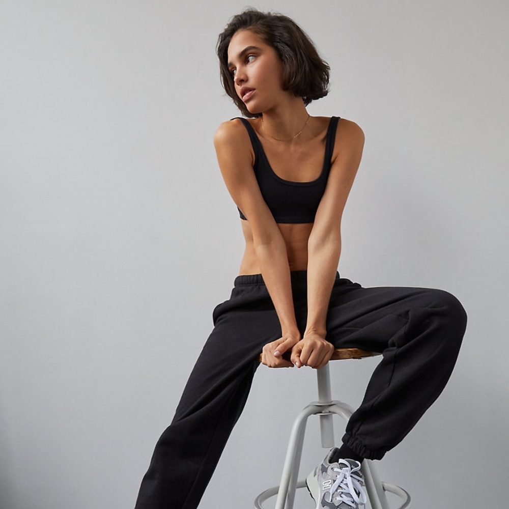 ARITZIA TnaGROOVE Mini Bra Top